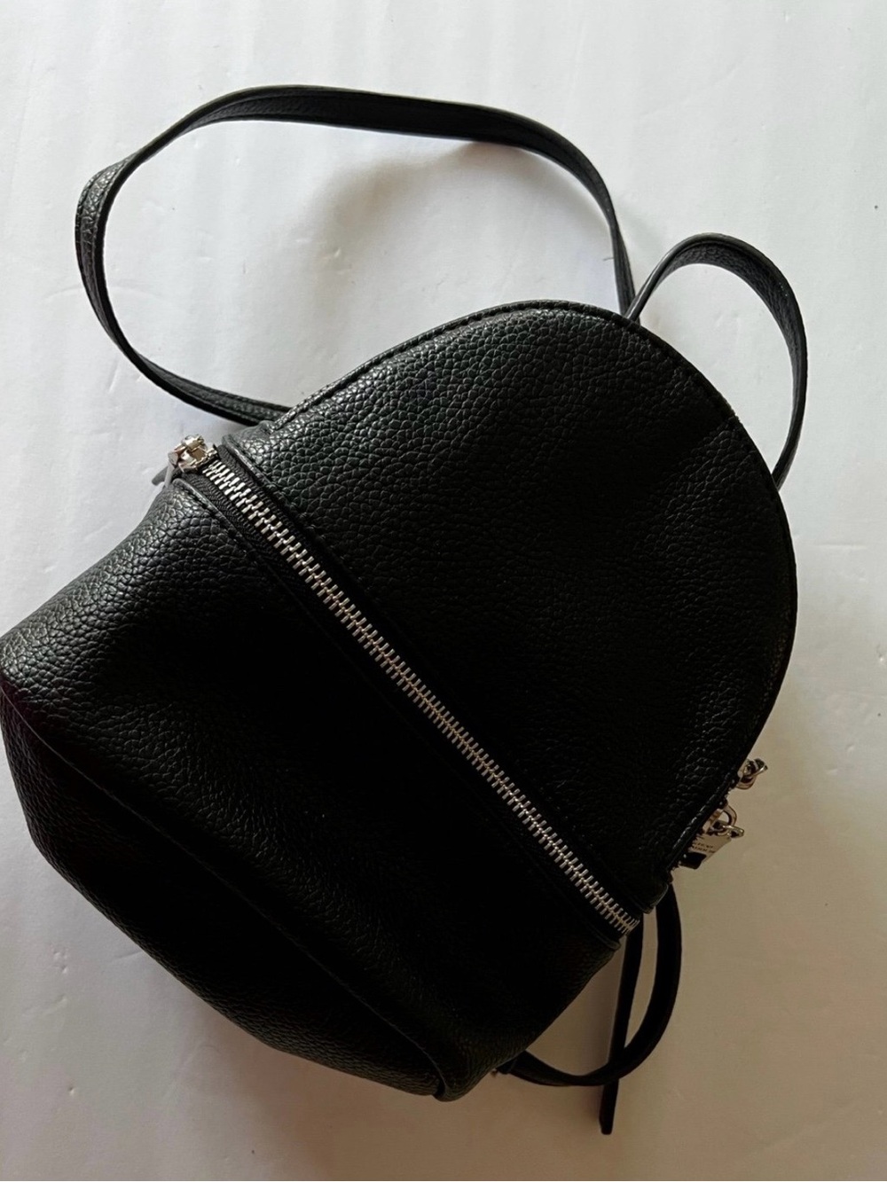 Steve Madden Jacki Convertible Backpack Black like New Condition